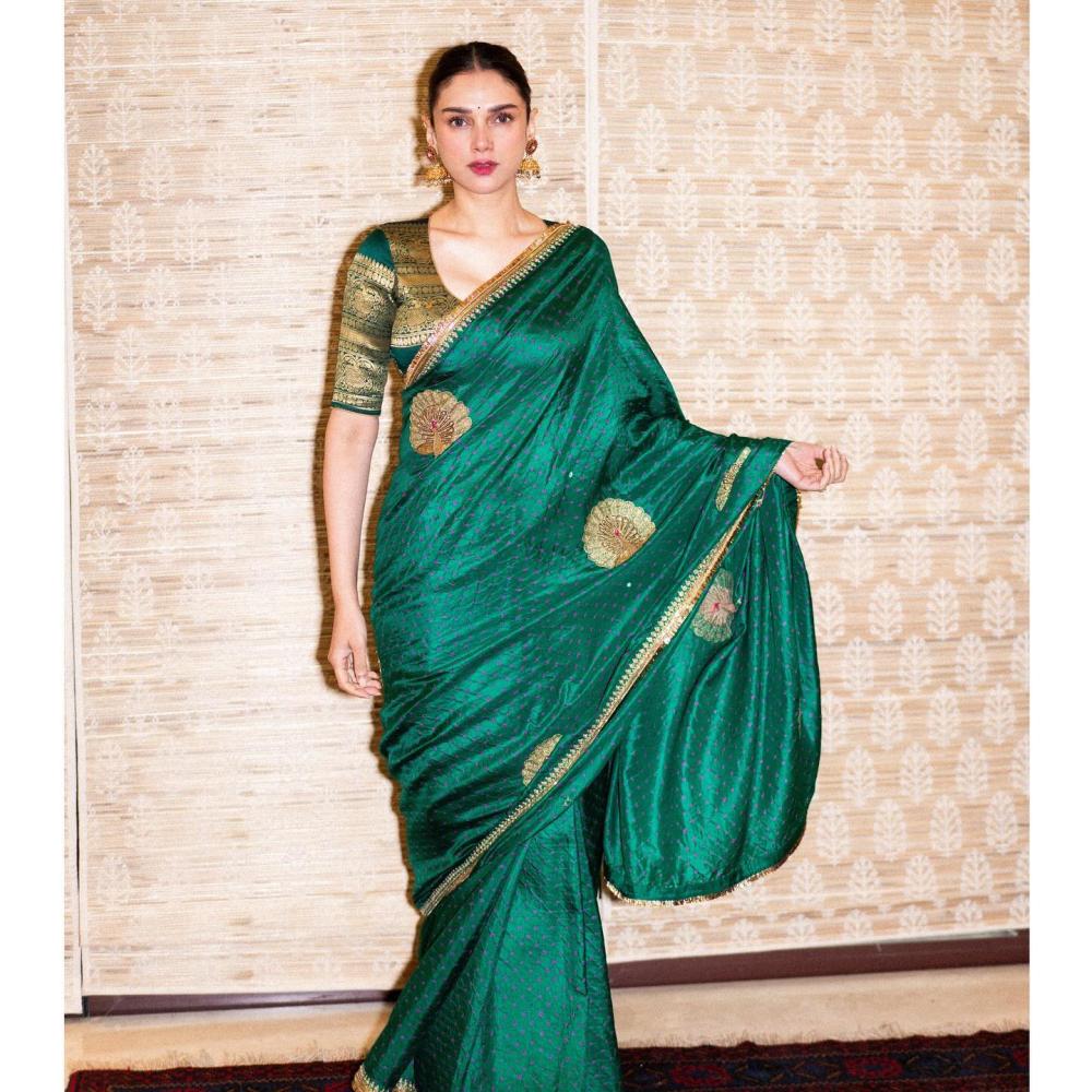 aditi-rao-hydari-cute-photos